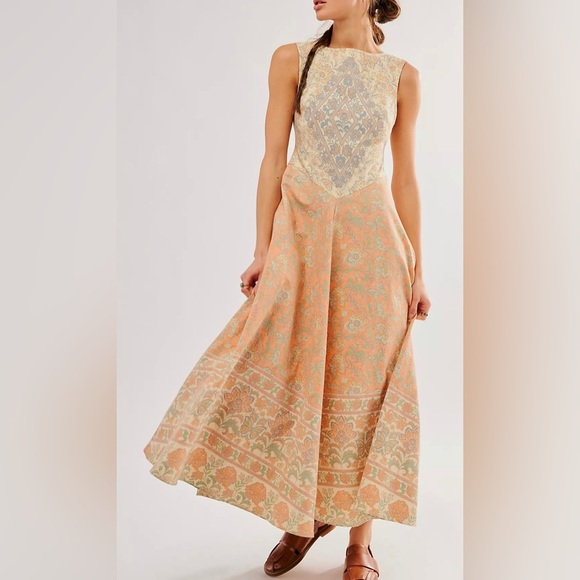 Free People Dresses & Skirts - Free People Malena Maxi Dress $198 Paisley Tapestry